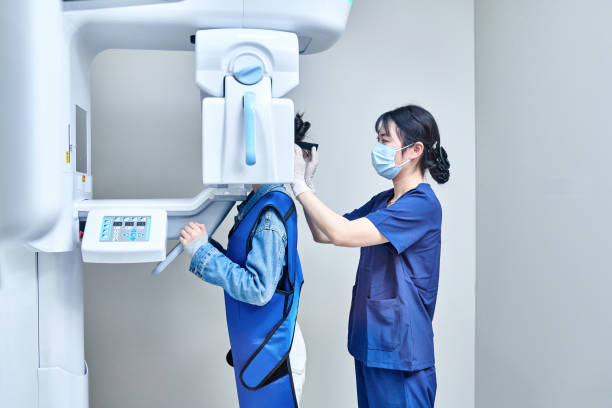 Best Emergency Dental Extractions in South Chicago Heights, IL